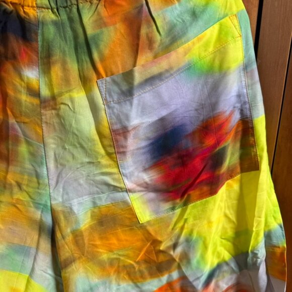 Dries Van Noten Tie-Dye Print Knee-Length Shorts (sz 38) - Picture 8 of 10